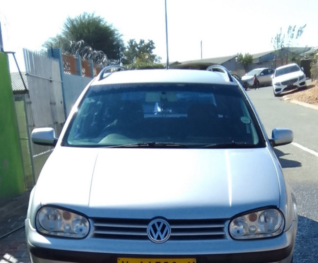 2002 Volkswagen Golf