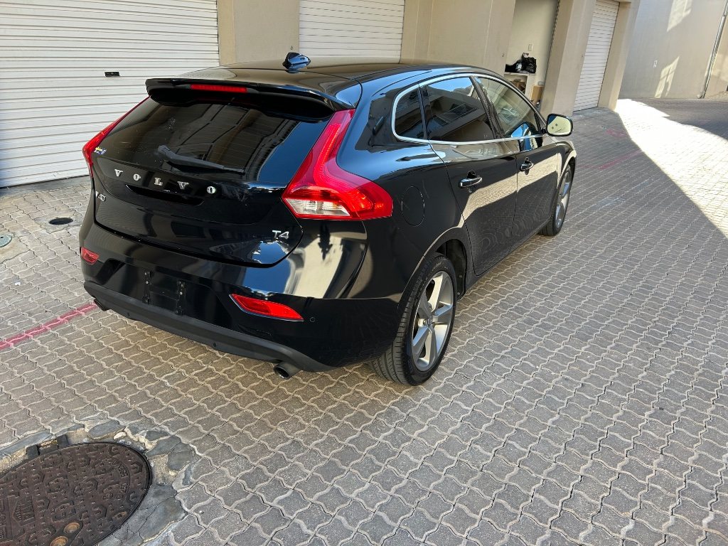 2014 Volvo V40