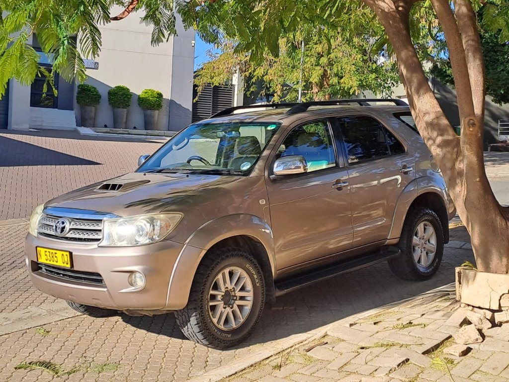 2011 Toyota Fortuner